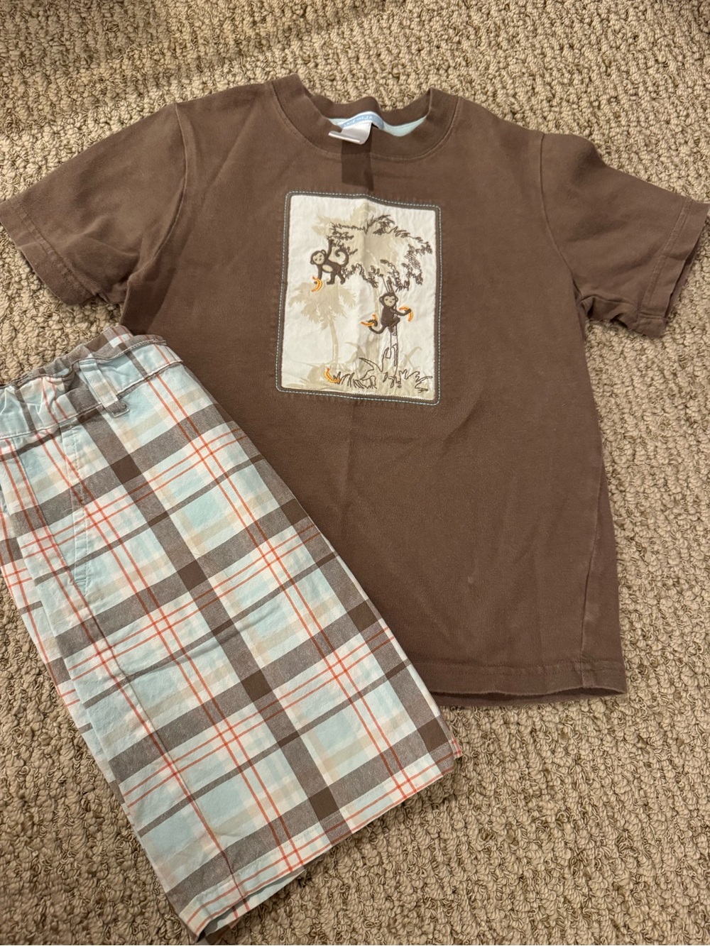 Janie and Jack 5 Brown Monkey Short sleeve shirt Set with size 4 Plaid Shorts